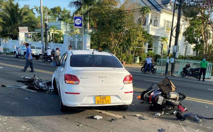 >Giữ hình sự tài xế ô tô gây tai nạn nghiêm trọng tại TP. Phú Quốc