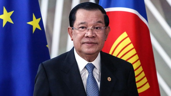 Thủ tướng Hun Sen thông báo từ chức