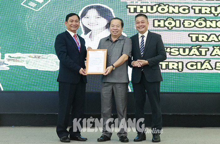 Trường Đại học Kiên Giang khai giảng năm học mới