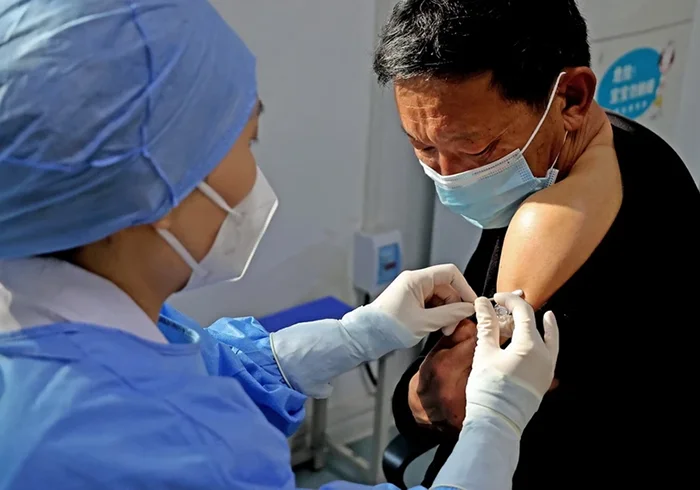 Vì sao số ca mắc bệnh hô hấp cấp tính gia tăng tại Trung Quốc?