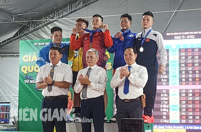Kiên Giang đoạt 1 huy chương bạc, 2 huy chương đồng giải cử tạ vô địch quốc gia 2023