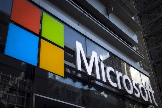 Microsoft công bố thỏa thuận hợp tác dùng AI sản xuất nội dung tin tức