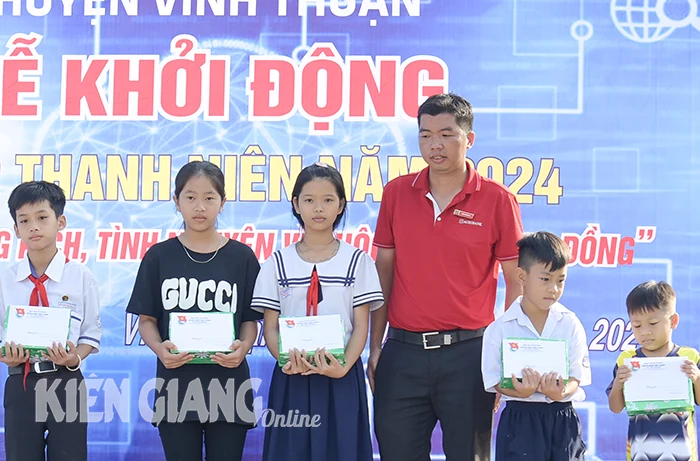 Vĩnh Thuận khởi động tháng thanh niên năm 2024