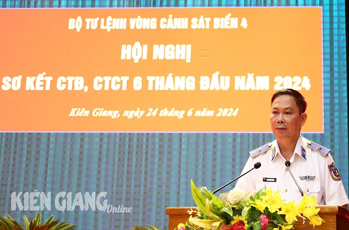 Bộ Tư lệnh Vùng Cảnh sát biển 4: Tuyên truyền, phổ biến pháp luật cho 2.830 lượt người