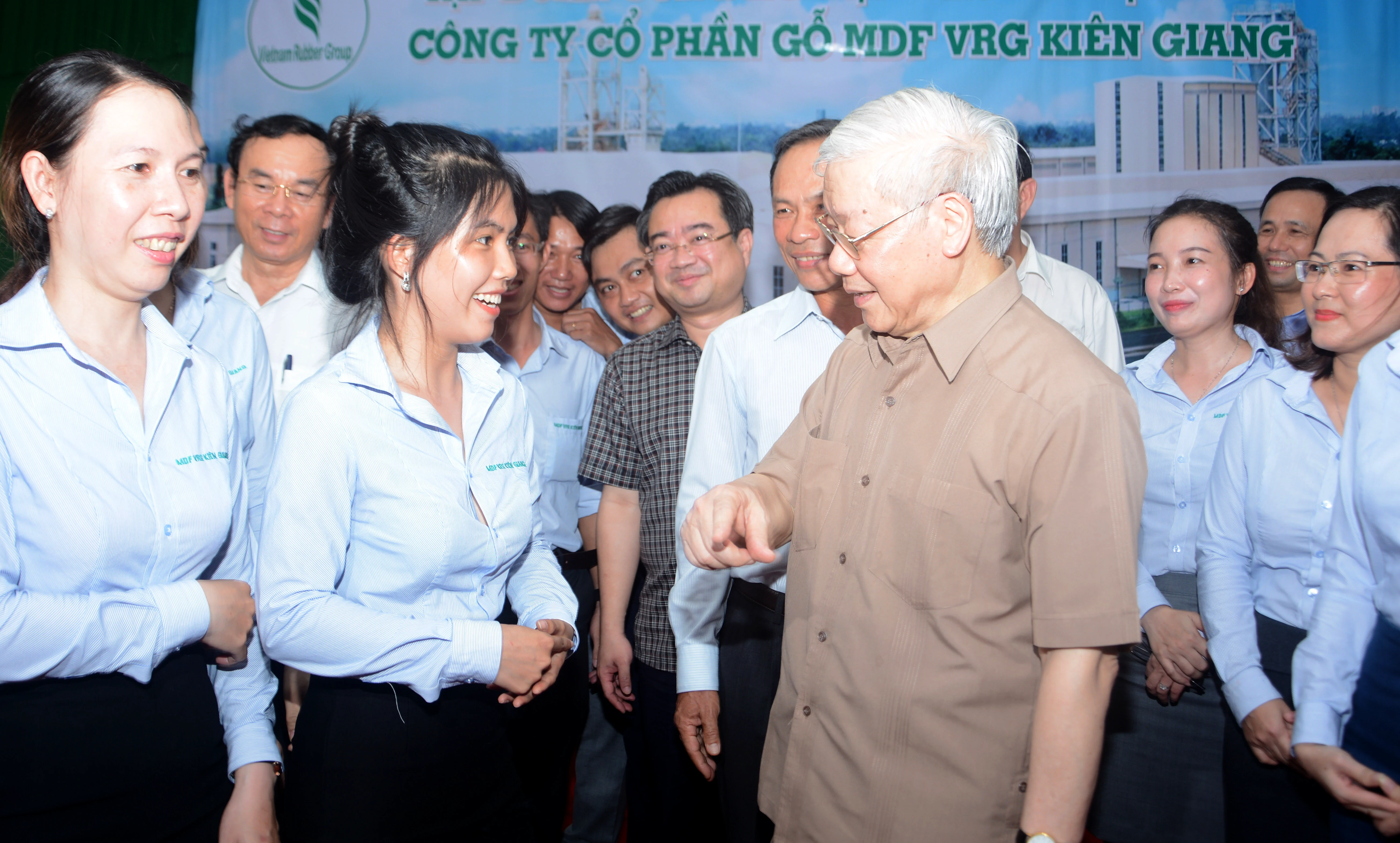 Cán bộ và nhân dân Kiên Giang vô cùng tiếc thương Tổng Bí thư Nguyễn Phú Trọng