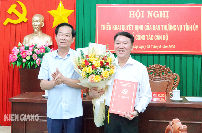 Ban Thường vụ Tỉnh ủy Kiên Giang công bố các quyết định công tác cán bộ